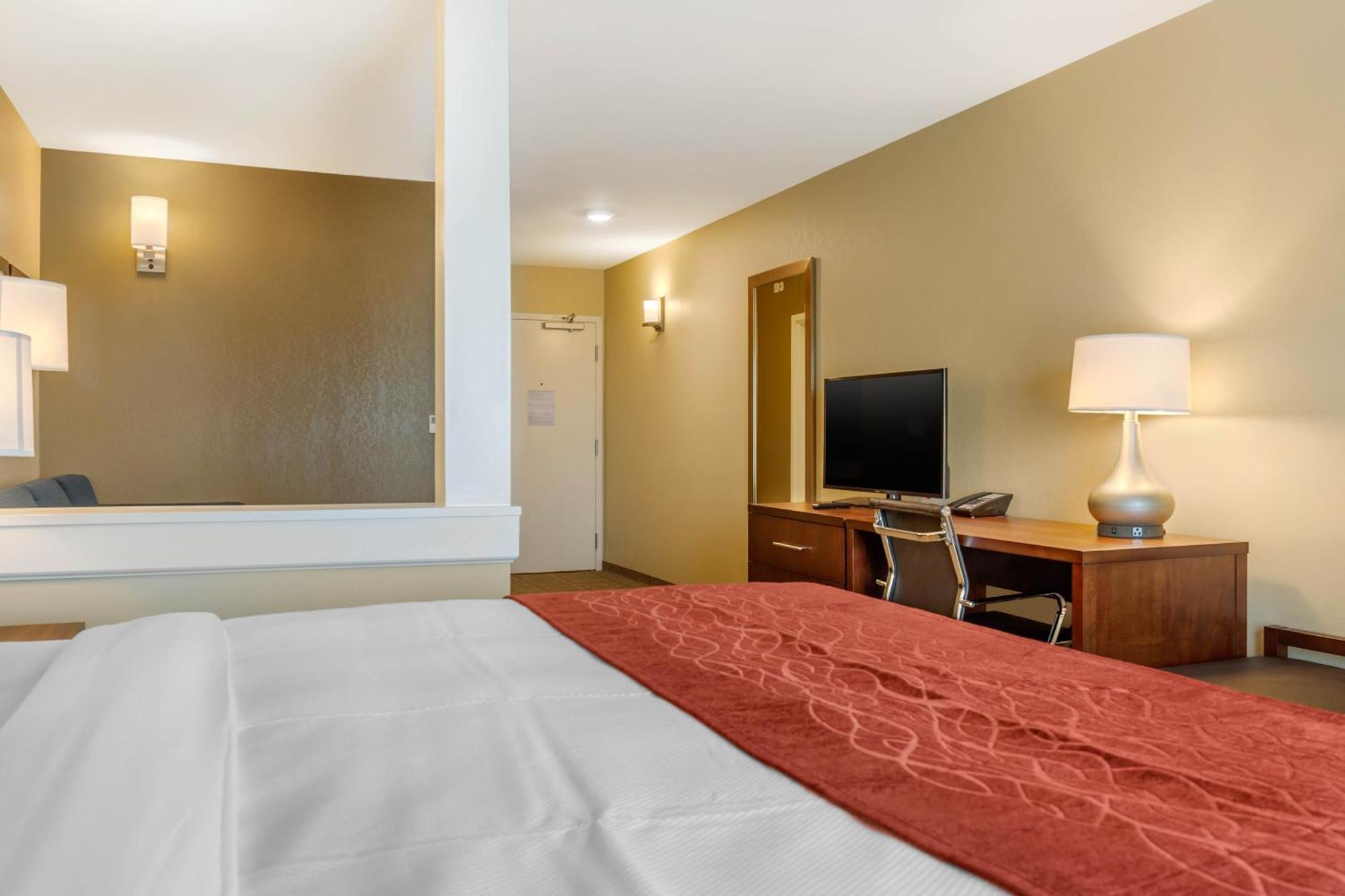 Comfort Inn & Suites Gap Amish Country Exteriér fotografie