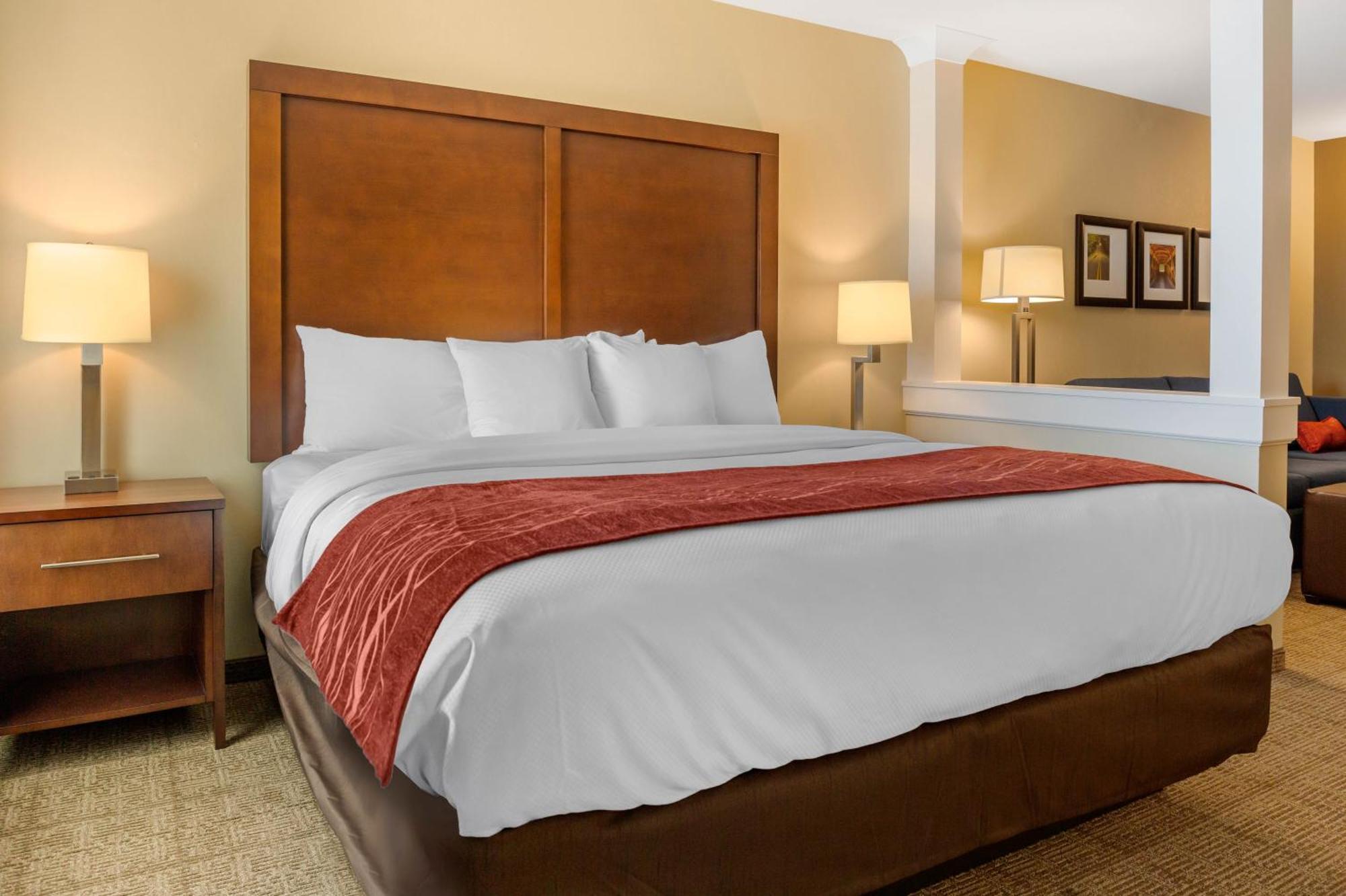 Comfort Inn & Suites Gap Amish Country Exteriér fotografie