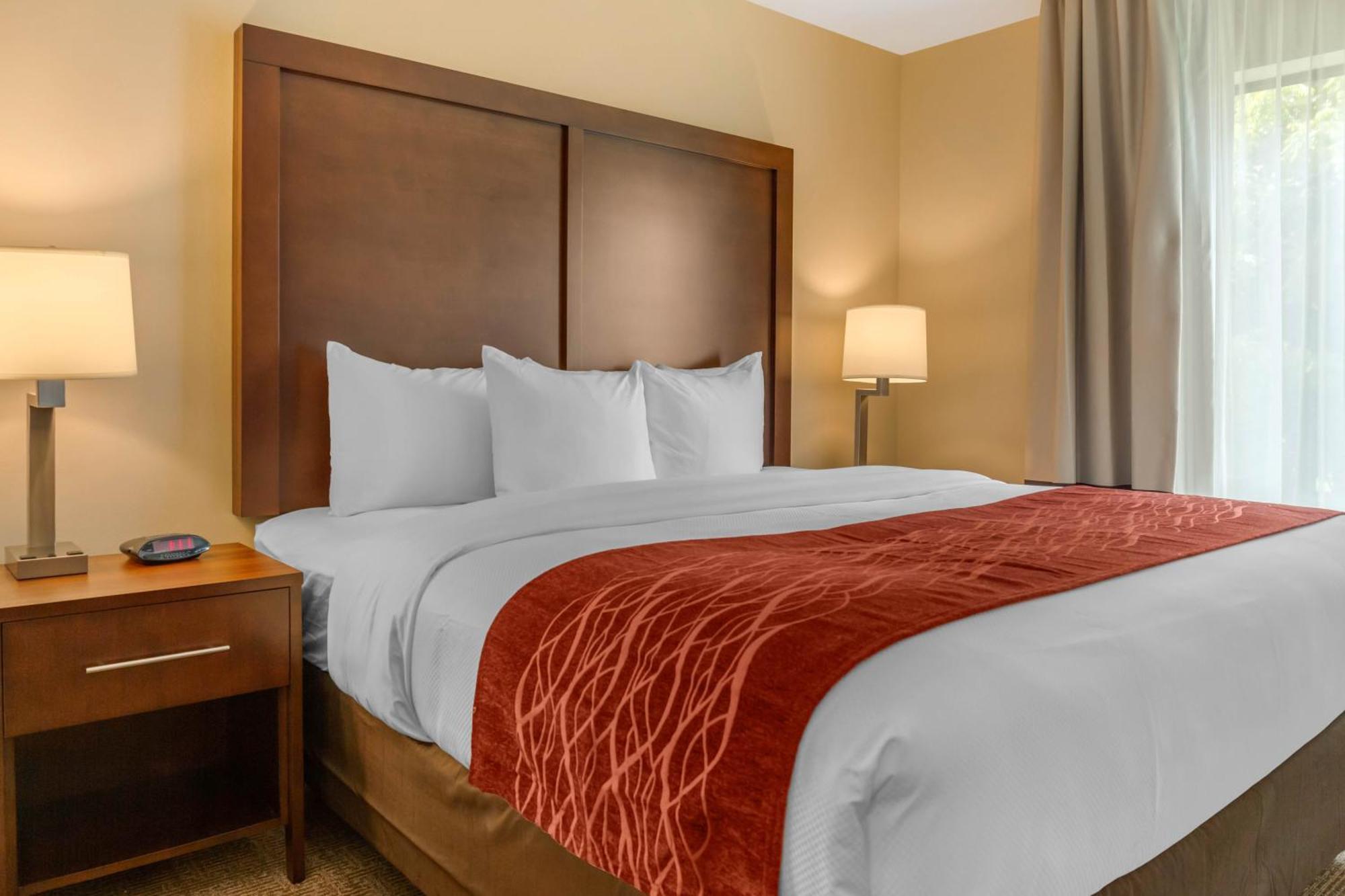 Comfort Inn & Suites Gap Amish Country Exteriér fotografie