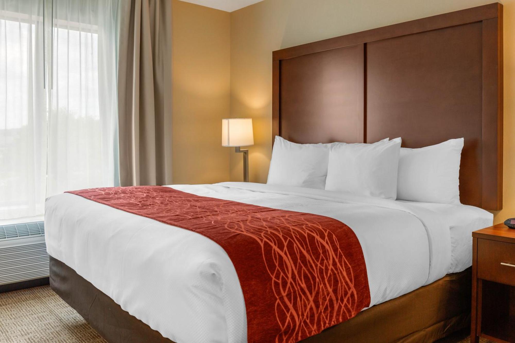 Comfort Inn & Suites Gap Amish Country Exteriér fotografie